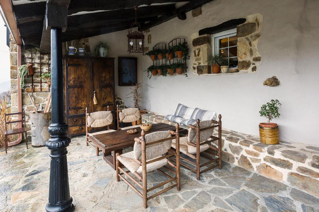 Posada Casa Guadamillas Bustancilles المظهر الخارجي الصورة